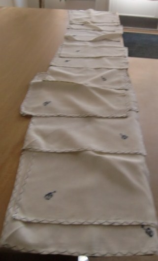 M667M 14 handmade napkins