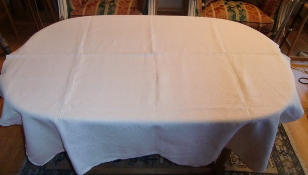M649M Cotton damask tablecloth