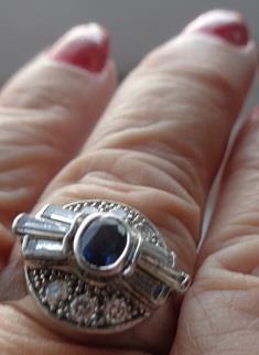 xxM1401M white gold and sapphire diamond ring