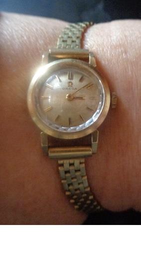 xxM1409M Omega 14K gold Lady watch